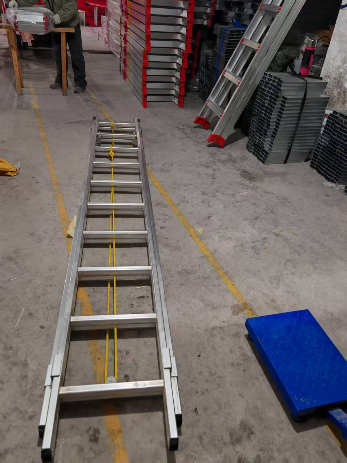Aluminum Single Straight Ladder - Ladders & Access Equipment | Acharya H.P.L overseas